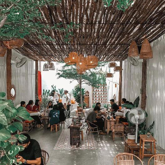 cách xây dựng thương hiệu f&b riêng biệt